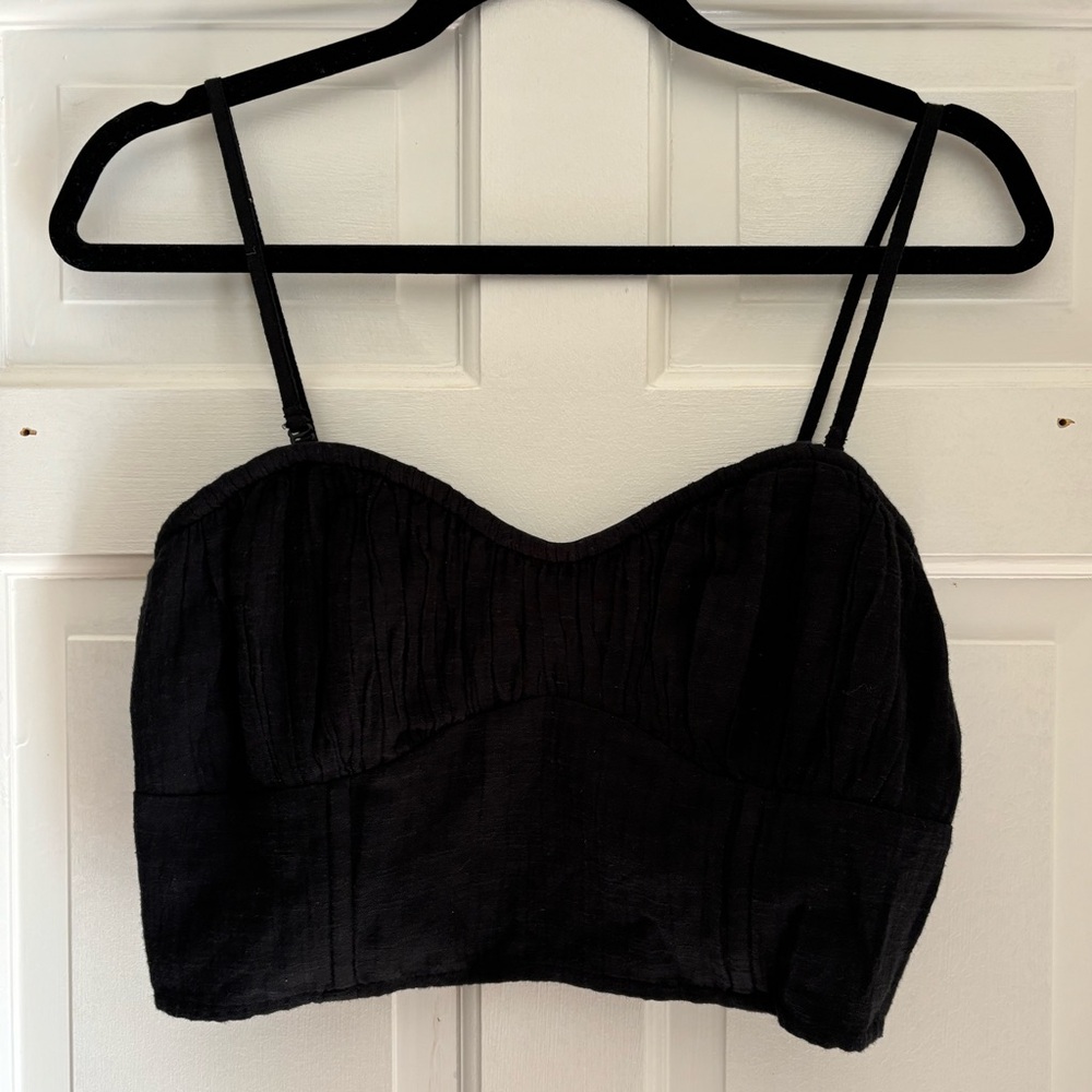 Black American Eagle crop tank top, medium